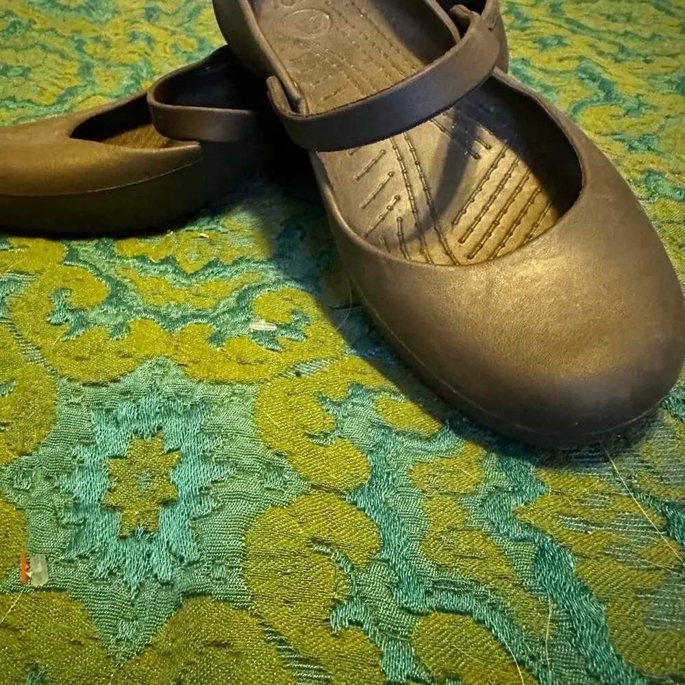 Dark gray crocs mary jane
